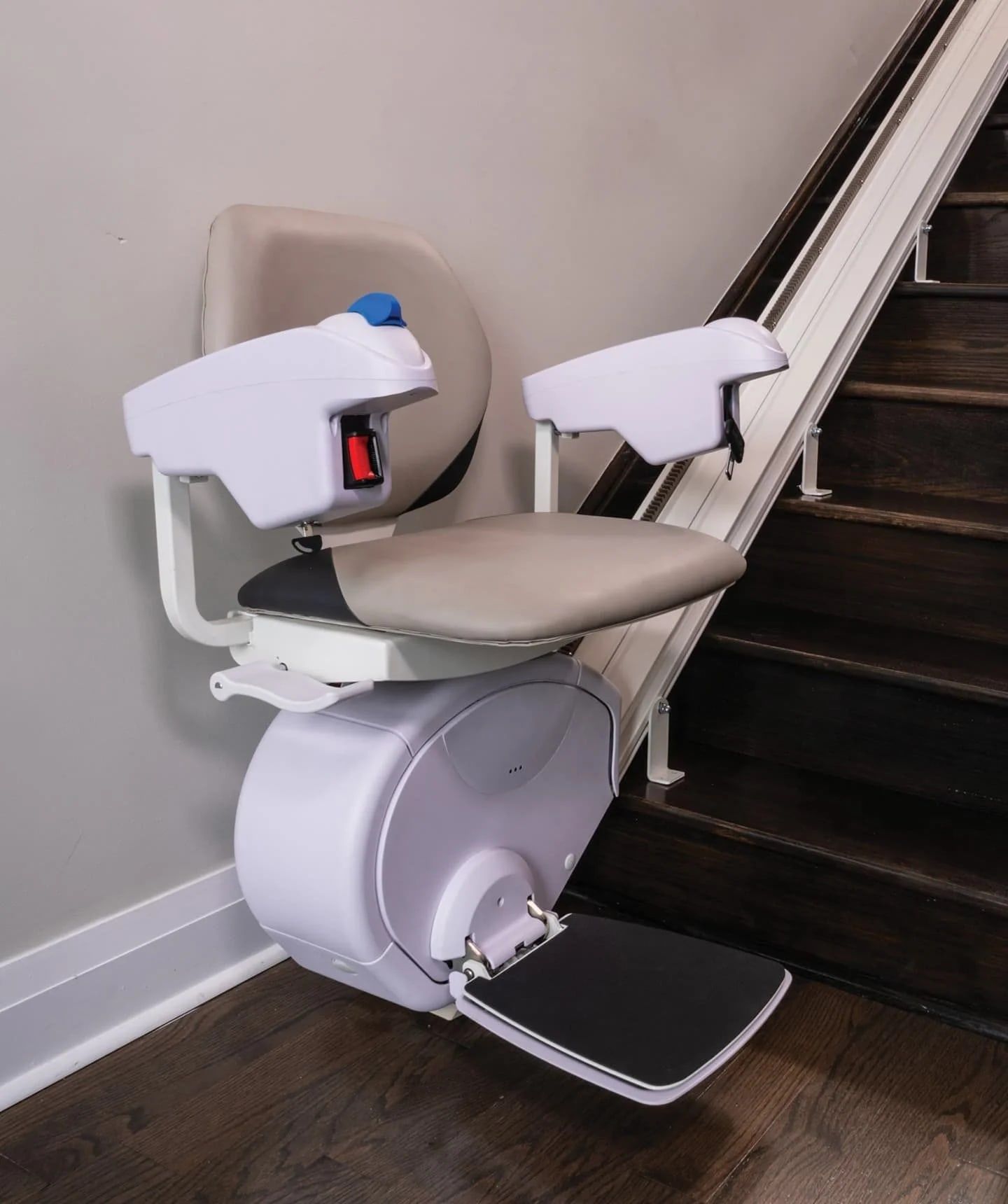 Savaria K2 Plus stairlift with wide seat installed in Lewistown, PA